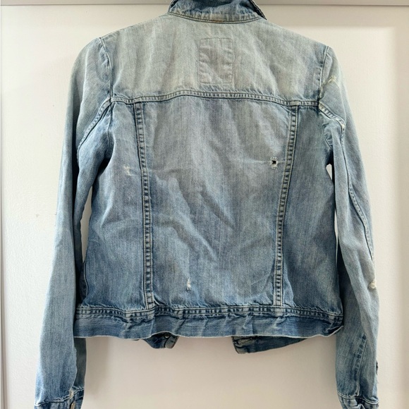 J Crew vintage distressed Jean jacket - Picture 13 of 13